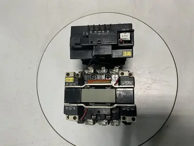 USED KLOCKNER MOELLER DIL 3-22-NA