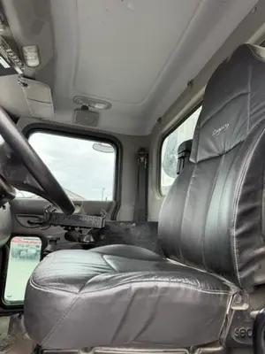 Used 2017 PETERBILT 337 Service & Utility Trucks Washington US | Puget Sound Truck Sales #1546509