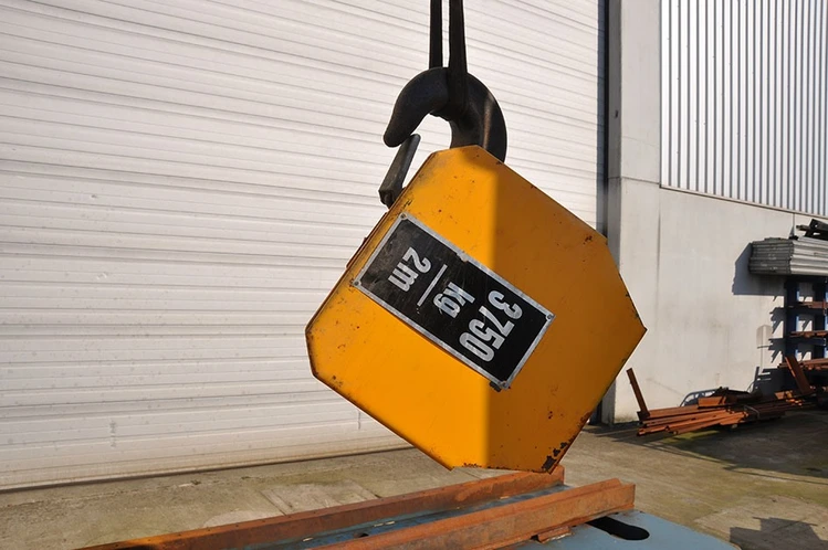Used CRANE HOOK 3,75 TON Cranes, Jib | Apt International N.V #373696