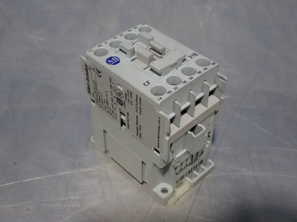 NEW ALLEN BRADLEY 700CF310