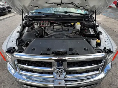 Used 2017 RAM 5500 Bucket (boom) trucks Florida US | Truck and Van Outlet #1509138