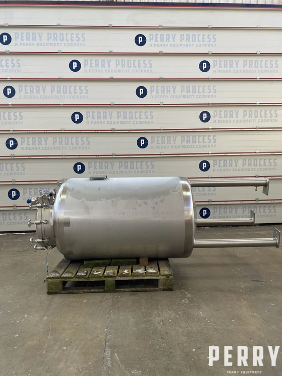_UNKNOWN_ _UNKNOWN_ Tanks SS Europe 0-4,999 Litres | Perry Equipment