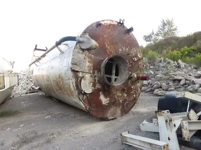 Used _UNKNOWN_ _UNKNOWN_ Cement Silo Quebec CA | DIT Equip #1412357