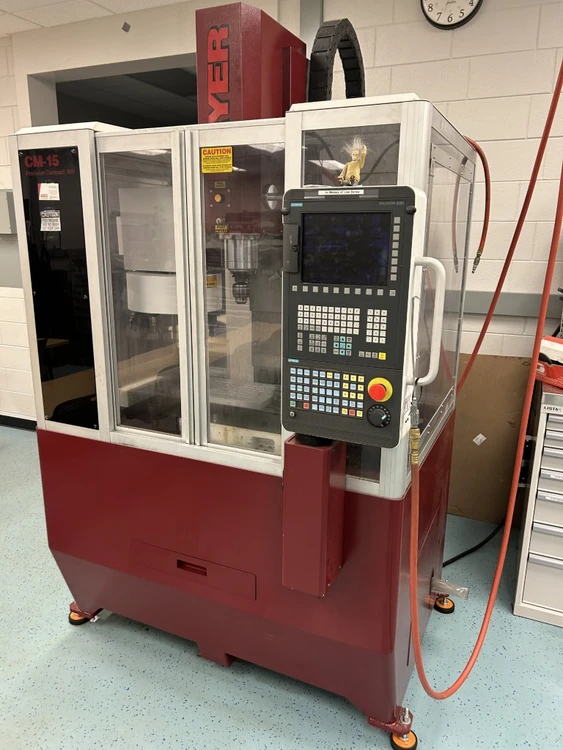 Used FRYER CM-15 Vertical Machining Centers North Dakota US | Machinesused.com #1328203