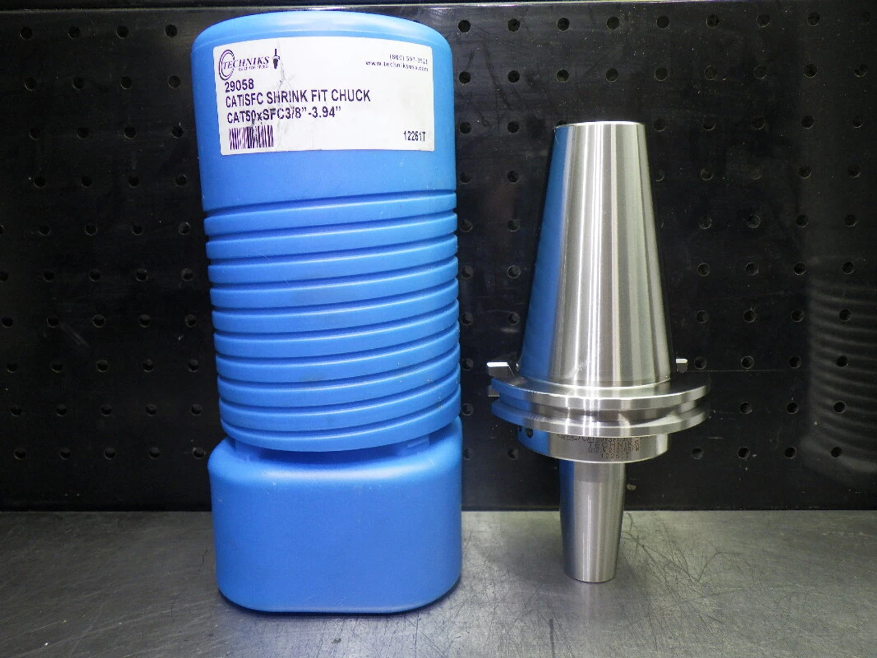 Techniks CAT50 3/8" Shrink Fit Tool Holder 3.94" Pro CAT50xSFC3/8"-3.94" (LOC1638B)