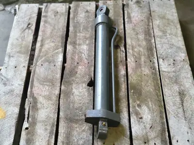 Hydraulic Cylinder JD0807 050 CF50/35/455GE-00
