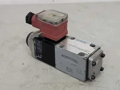 NEW MANNESMANN REXROTH 3WE6B9-51/BG24NZ55L