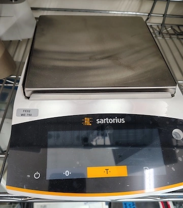 Used SARTORIOUS _UNKNOWN_ Balances California US | Biotech Equipment Sales #1539524