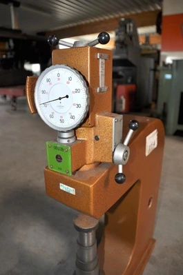USED ERNST DUROMETER