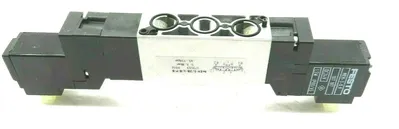 NEW FESTO MEH-5/3B-1/8-P-B SOLENOID VALVE MEH53B18PB