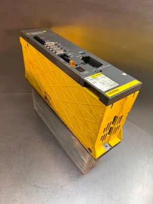 Fanuc A06B-6096-H207 Servo Amplifier B-65162 (12.4.6)