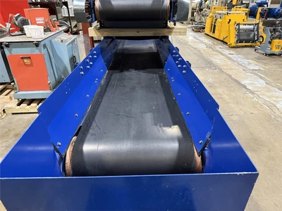 14' L x 24" Wide Flatbelt Conveyor