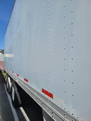 USED 2001 RELIANCE 53 FT