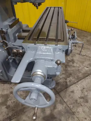 15 HP KEARNEY & TRECKER MODEL #4CH VERTICAL MILL: STOCK #22776