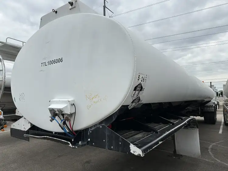 Used 2014 POLAR 406 Tanker Trailers Texas US | MCO Truck & Equipment #1513768