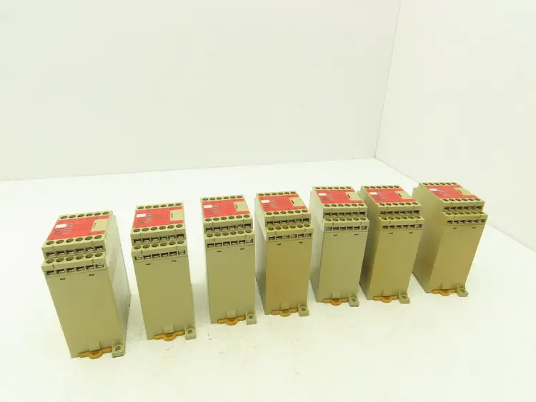 Used OMRON STI _UNKNOWN_ Relays & Switches Indiana US | Arrow Industrial #776417