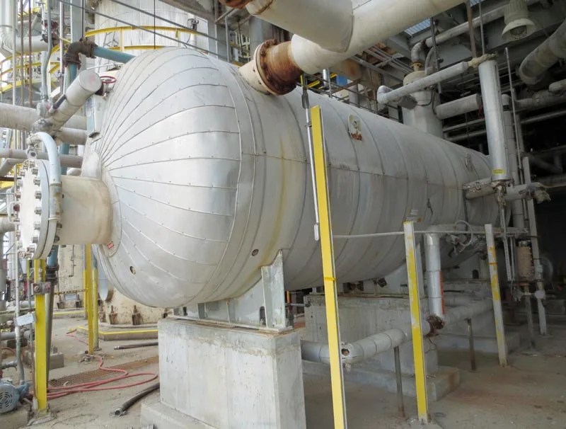 Horizontal Decanting Vessel