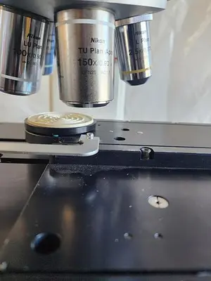 USED NIKON L200