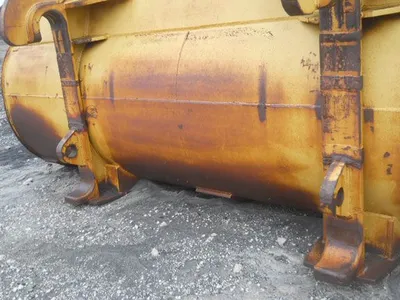 ??? Caterpillar Bucket