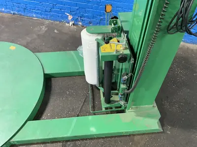Used HIGHLIGHT INDUSTRIES PREDATOR SS Wrapping Machines Ohio US | HGR 24 #1419002