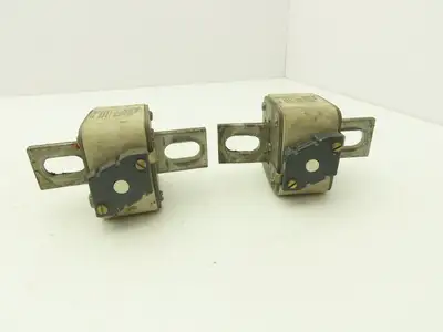 Bussmann Cooper SPP-7E700 Buss Semitron Fuse 700 Amp 700 Volt Lot of 2