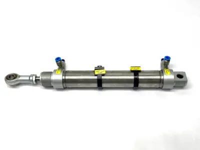 Used Festo Pneumatic Cylinder 32mm Bore 160mm Stroke 195986 Pneumatic Cylinders Michigan US | Maverick Industrial Sales #1391515