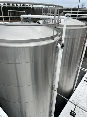 Walker Stainless 20,000 Gallon Jacketed Stainless Steel Storage Tanks SA240/T316L R-717 Lot of 4 1997