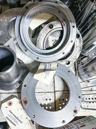 Used SCHRAMM DR-318-11 BOTTOM RETAINER Construction Equipment Parts Pennsylvania US | East West Machinery & Drilling #1417738