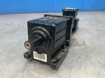 Used LENZE GST042PVBR056C21 Motors (misc) Ohio US | HGR 24 #1704931