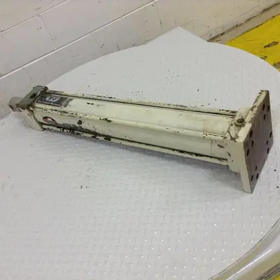 USED T-J B-33191830-R