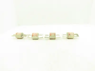 Gould Modicon A70Q300 Amp Trap Fuse Fast Acting 70A 700VAC Blade Mt Lot Of 4