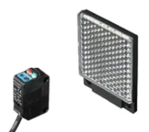 Keyence PZ2-62 Photoelectric Sensor, Square Retro-Reflective Cable Type, NPN [New]