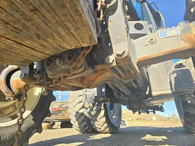 USED 1997 NEW HOLLAND 8970