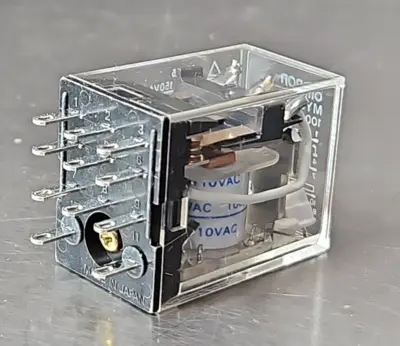 Omron MY3N-J AC110/120 Relay. Loc4E-31