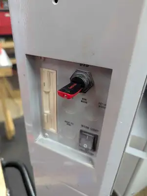 2006 HAAS OM-2A Machining Centers, Vertical | Asset Exchange Corporation (8)