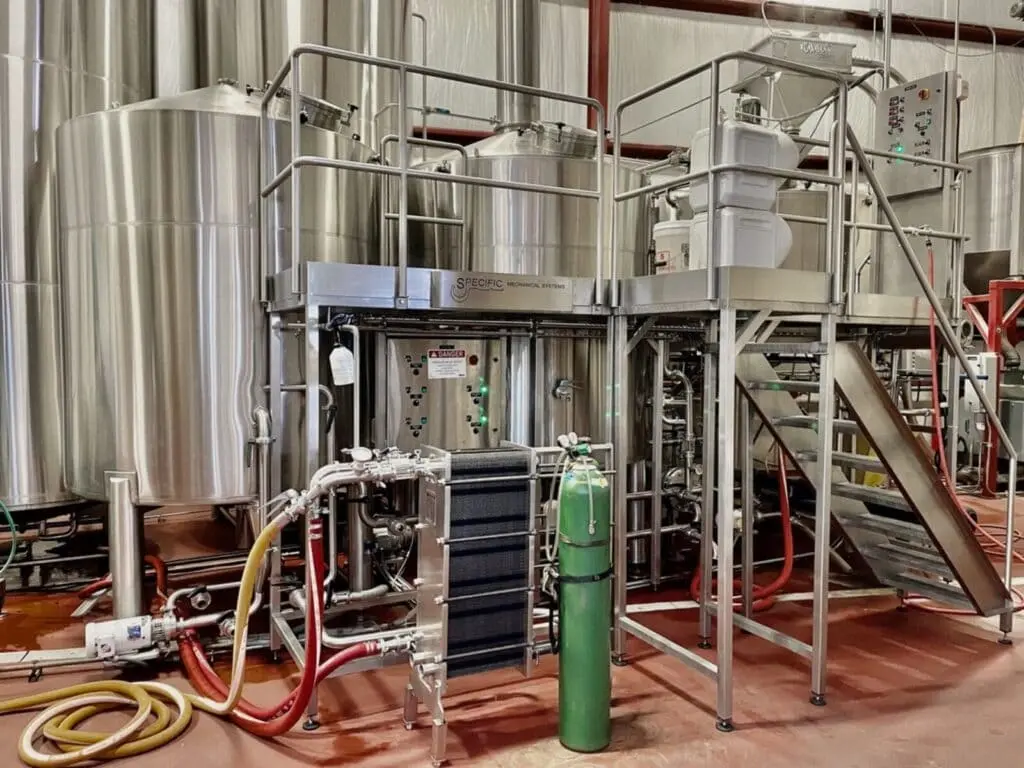 USED 2015 SPECIFIC MECHANICAL STEAM FIRED 40 BBL 3-VESSEL BREWHOUSE