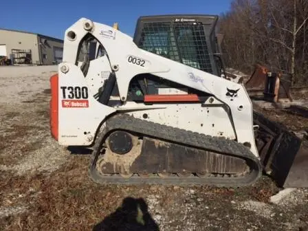 Used BOBCAT T300 Compact Track Loaders Missouri US | Rackers Equipment #1382744