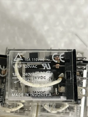 USED Omron LY2,MY4N