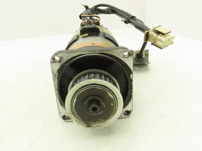 Sanyo Denki V720B-412EL7 Super V DC Servo Brake Motor 80 VDC W/Encoder 24V Brake