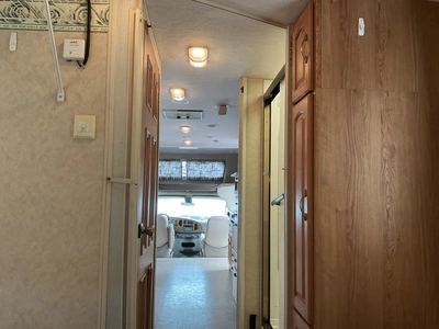USED 2006 JAYCO GREYHAWK 31