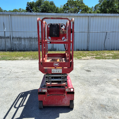 USED 2017 MEC 1330SE