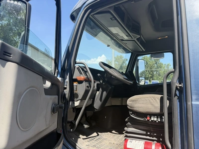 Used 2010 VOLVO VNL Conventional trucks Indiana US | Miedema Asset Management Group #1414542