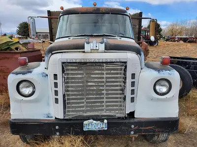 USED 1972 INTERNATIONAL LOADSTAR 1850