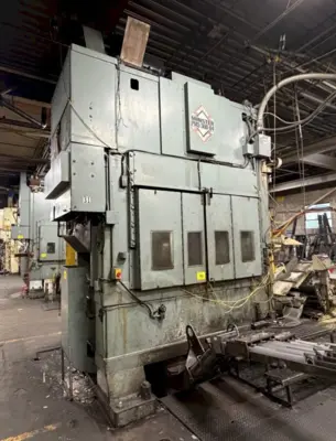 1984 MINSTER PM3-300-84 Straight Side Double Crank Press | Universal Press & Machinery (UPM) (3)
