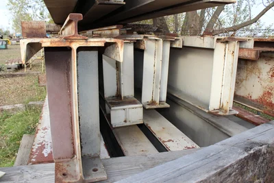 5 Sets of Crane Run Way - I Beams