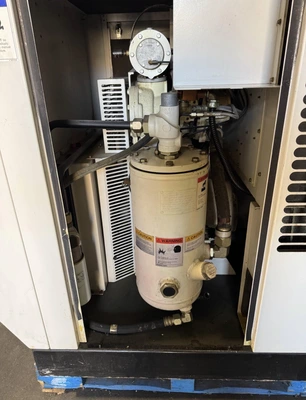 USED 1999 INGERSOLL RAND SSR-EP30SE