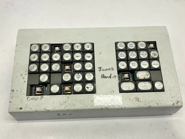 Used F&K Delvotec Keyboard Assembly PSE-KRT01334 PSE-KRT02082 Keyboards Michigan US | Maverick Industrial Sales #1392435