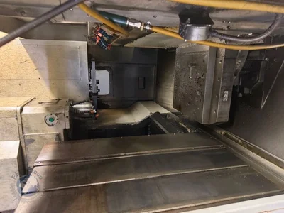 Used 2001 DAEWOO ACE-V400 Vertical Machining Centers SK | F.M.T. Group s.r.o. #1245962