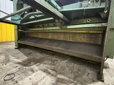 8' X 1/4" BETENBENDER HYDRAULIC POWER STEEL SQUARING SHEAR: STOCK #23332