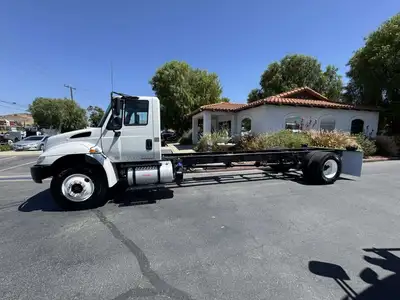 Used 2017 INTERNATIONAL INTERNATIONAL Cab Chassis trucks California US | Commerce Truck Equipment Sales #1548690